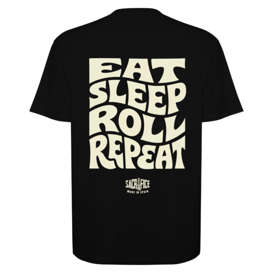 Camiseta oversize negra espalda hombre Brazilian Jiu-Jitsu Eat Sleep Roll SACRIFICE